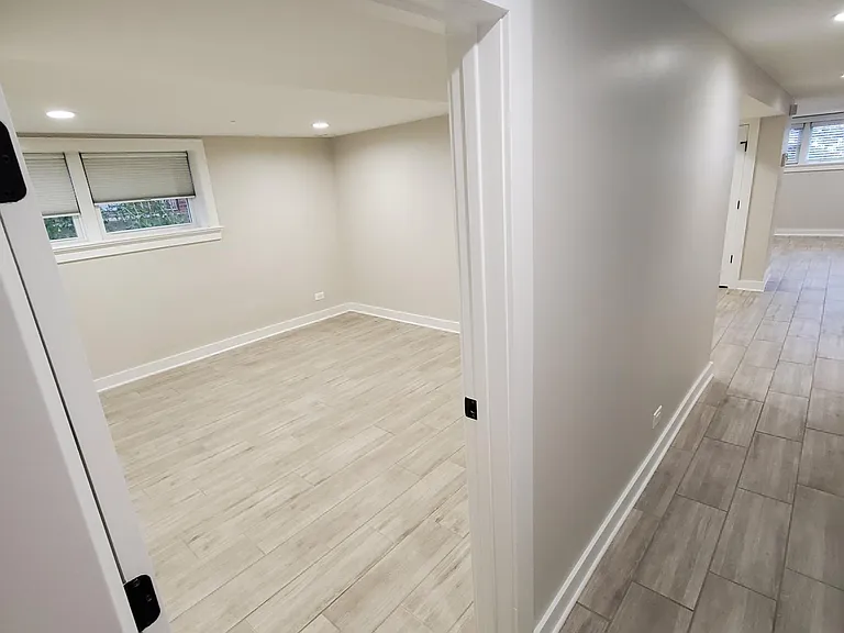 8044 N Oriole Ave — Photo 2