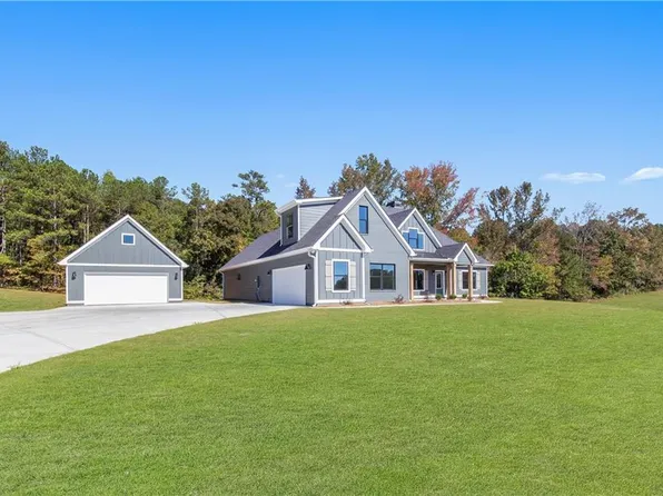 101 Red Oak Ln, Carrollton, GA 30116
