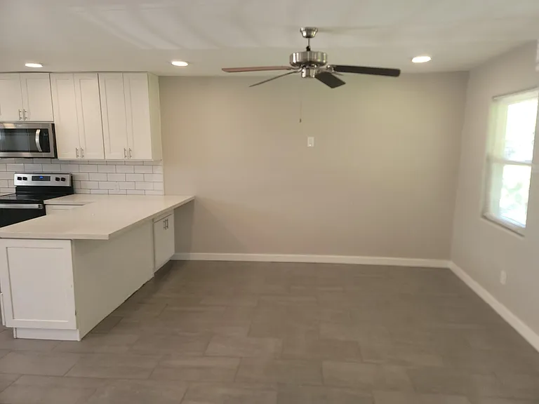 300 Old San Felipe Rd — Photo 4