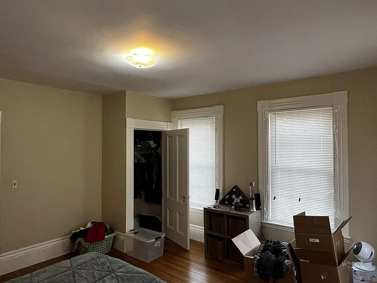 145 Sylvan St #1 — Photo 6