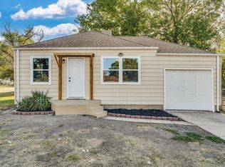 2201 E Mossman Ave #2207, Wichita, KS 67214