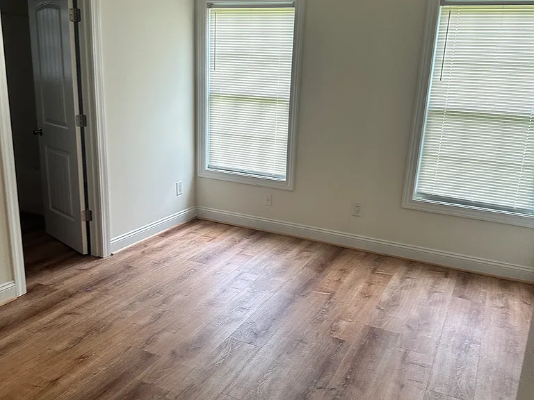 3016 Thornberry Dr — Photo 7