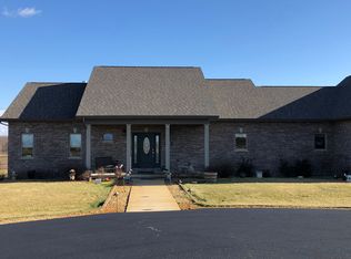 1069 Il Route 10, Monticello, IL 61856