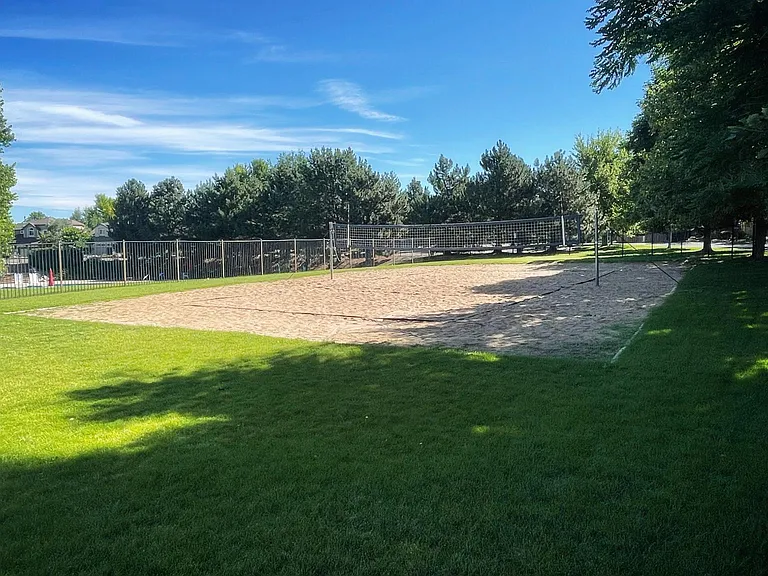 1662 Maccullen Dr — Photo 35
