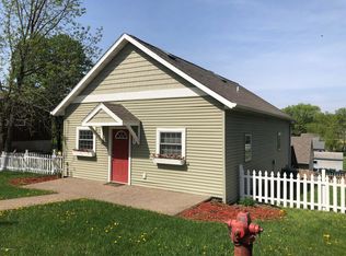 822 S Main St, Zumbrota, MN 55992