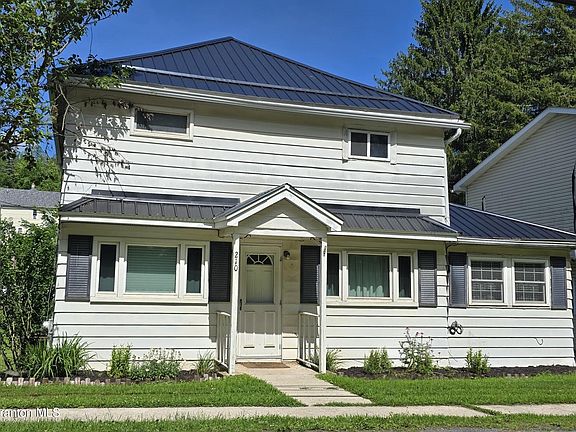 5th image of 210 Riverside Dr