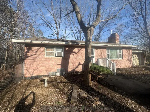 2605 S Stuhr Rd, Grand Island, NE 68801