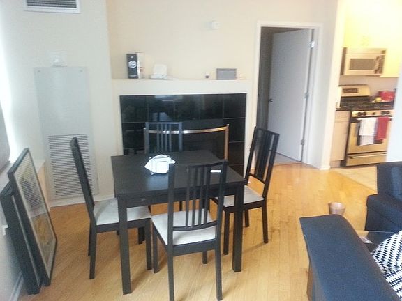 3rd image of 600 N Kingsbury St APT 1511