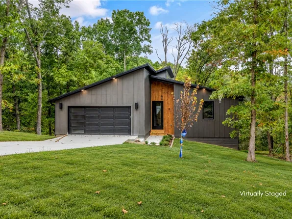 13 Carrick Ln, Bella Vista, AR 72715