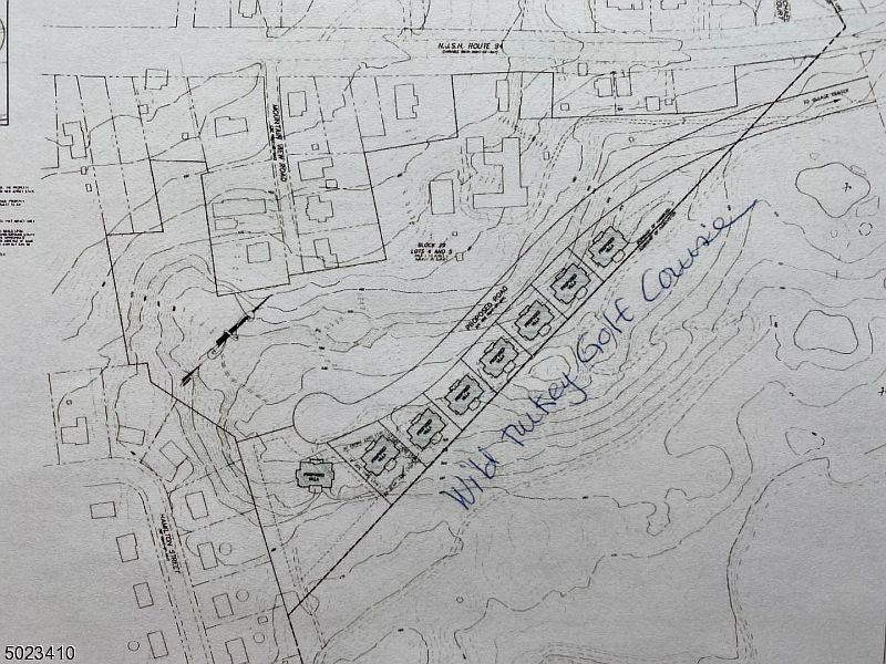 2nd image of 96 Vernon Ave