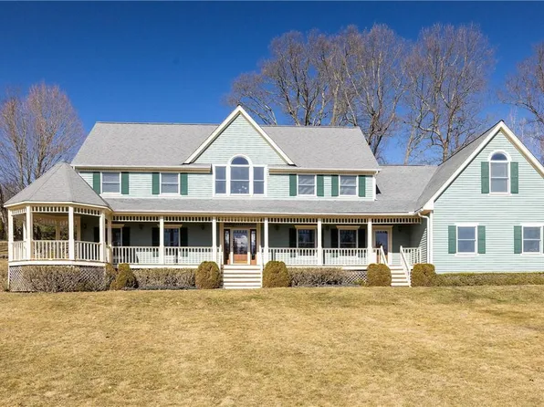 33 Watergate Drive, Amawalk, NY 10501