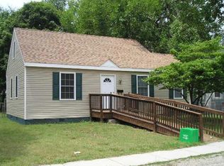 1114 Jett Ave, Colonial Heights, VA 23834