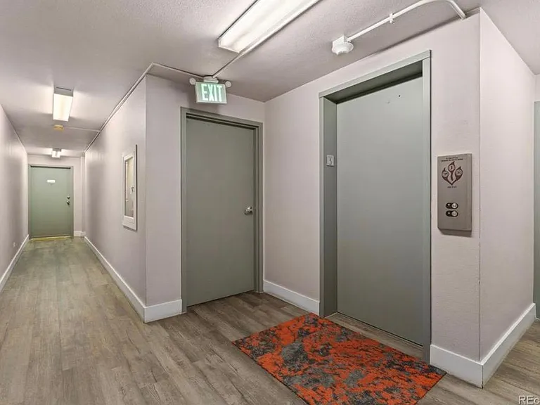 1035 Colorado Blvd #301 — Photo 12