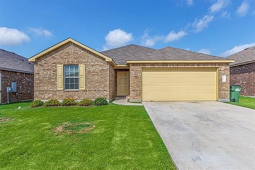 1st image of 105 King Elder Ln