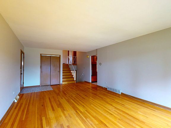 4th image of 1510 Miami Ln