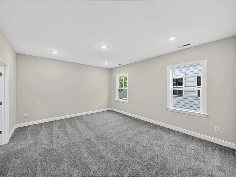 5449 Cayden Cove Dr — Photo 9