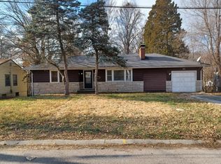 309 Wedge Dr, Saint Louis, MO