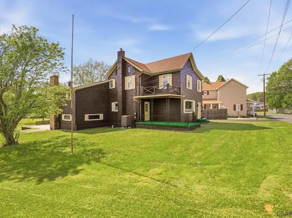 3010 Graham Ave, Windber, PA 15963