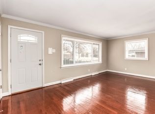 223 Royce Dr, Saint Louis, MO 63135