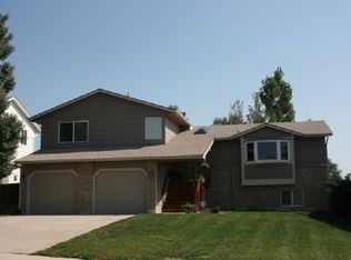 945 Lindstrom Dr, Colorado Springs, CO 80911