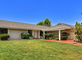 121 S Bayberry Ct, Anaheim, CA 92807