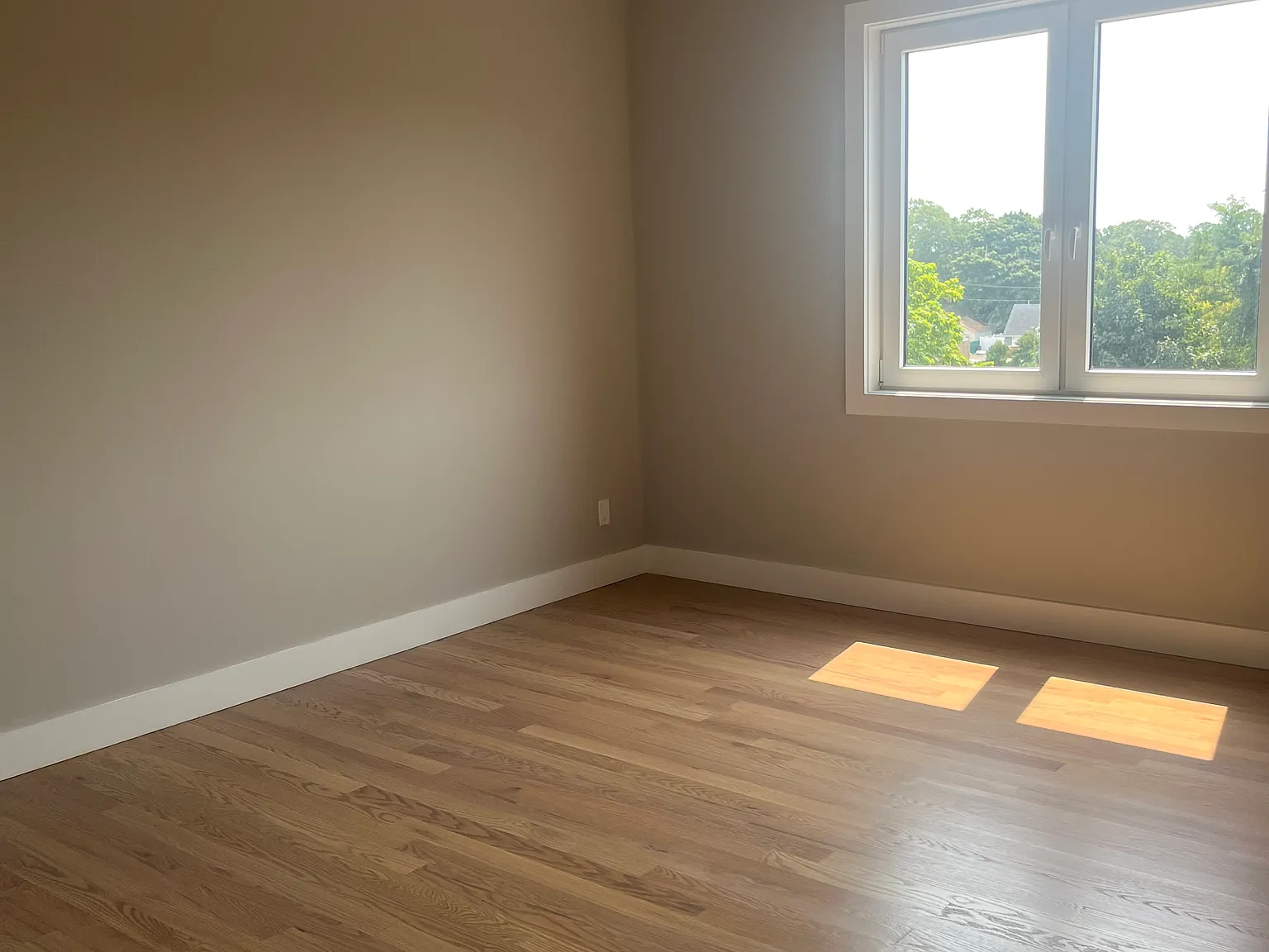 2 bed, $3,500 — Photo 4