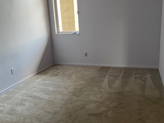 2nd image of 290 W 12th Ave