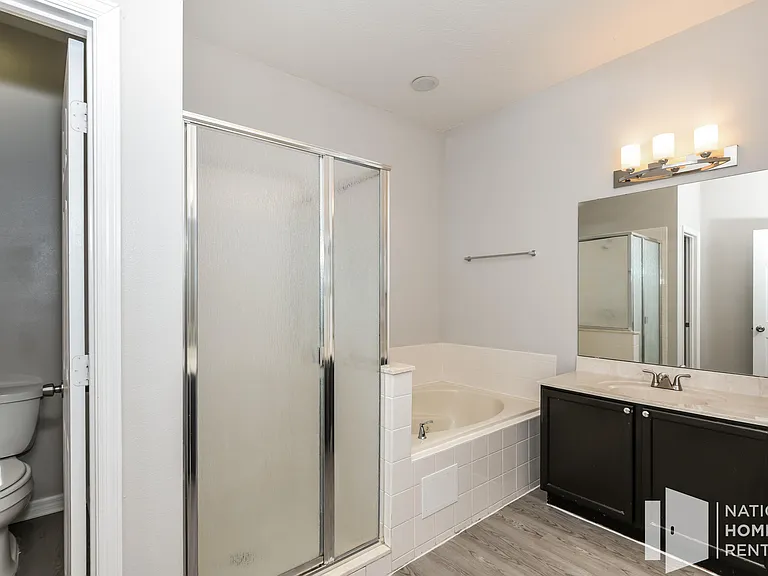 3725 Shawn Cir — Photo 9