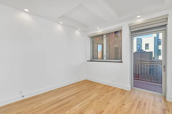 Rented by Nolita Group | media 23