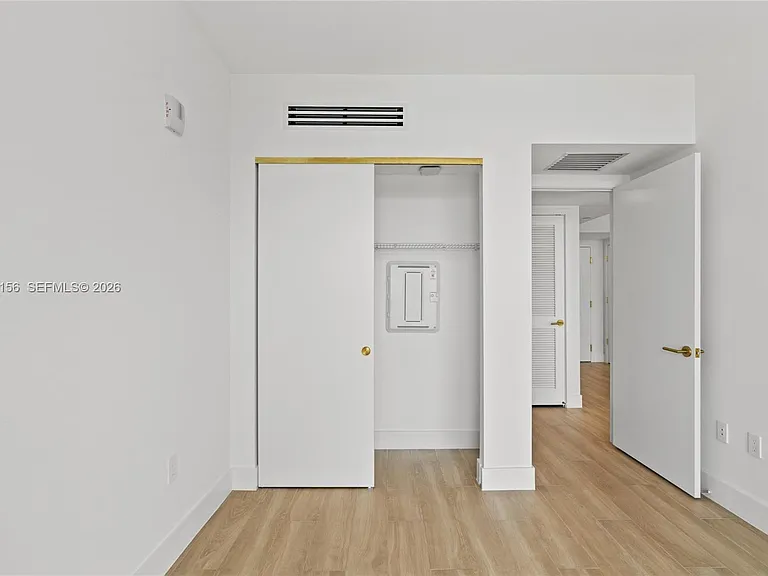 90 NE 32nd St #627 — Photo 21