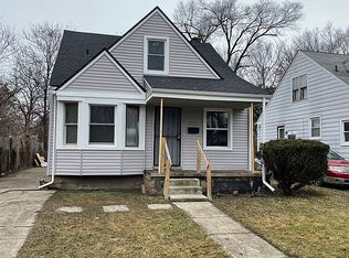 8643 Greenview Ave, Detroit, MI