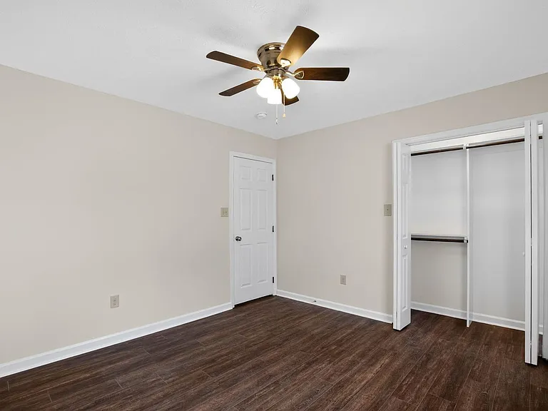 11530 Tomahawk Trl W — Photo 12