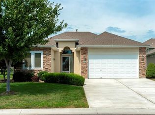 916 SW Soldier Ct, Lees Summit, MO 64082