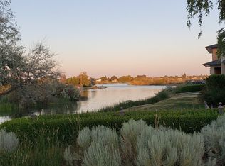 805 S Camas Place, Moses Lake, WA 98837