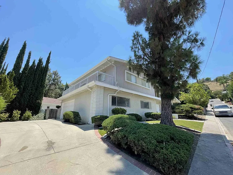 22236 San Miguel St — Photo 34