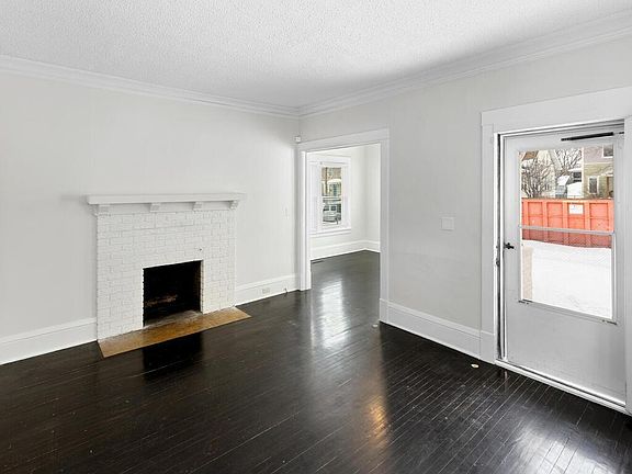 4th image of 1635 Sheridan Ave N