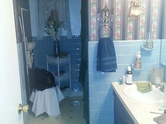 Main Bath