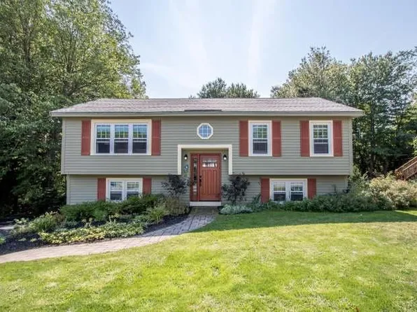 45 Racine Ave, Portland, ME 04103