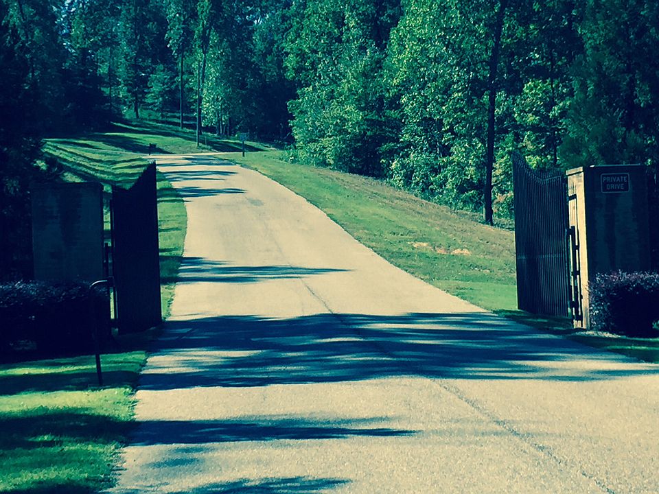 1st image of The Highlands Of South Tuscaloosa #9