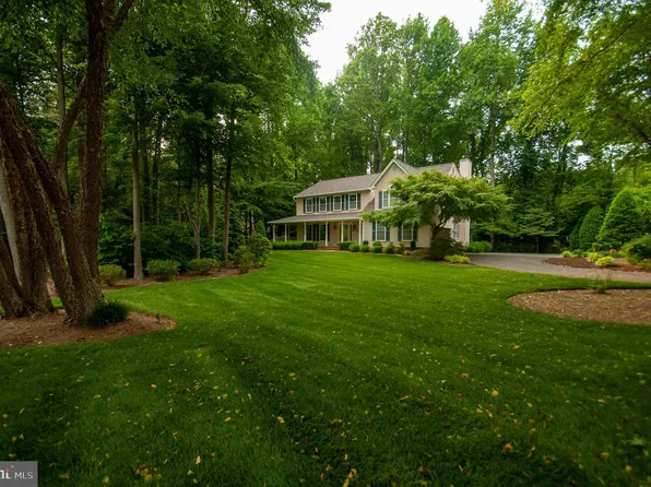 610 Small Reward Rd, Huntingtown, MD 20639