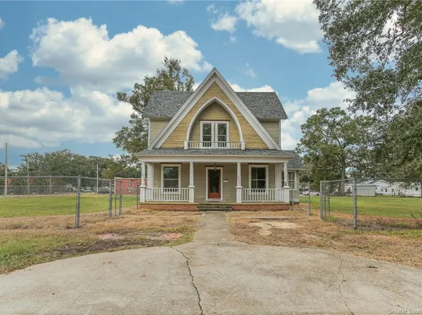 1005 State St, Jennings, LA 70546