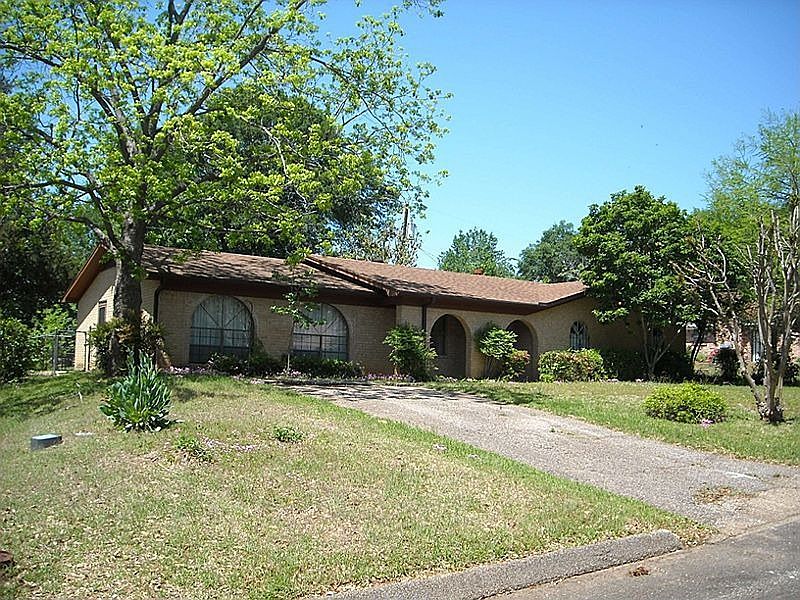 1st image of 1009 Kay Dr