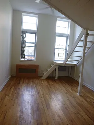 Rented by Safeguard Realty Management | media 18