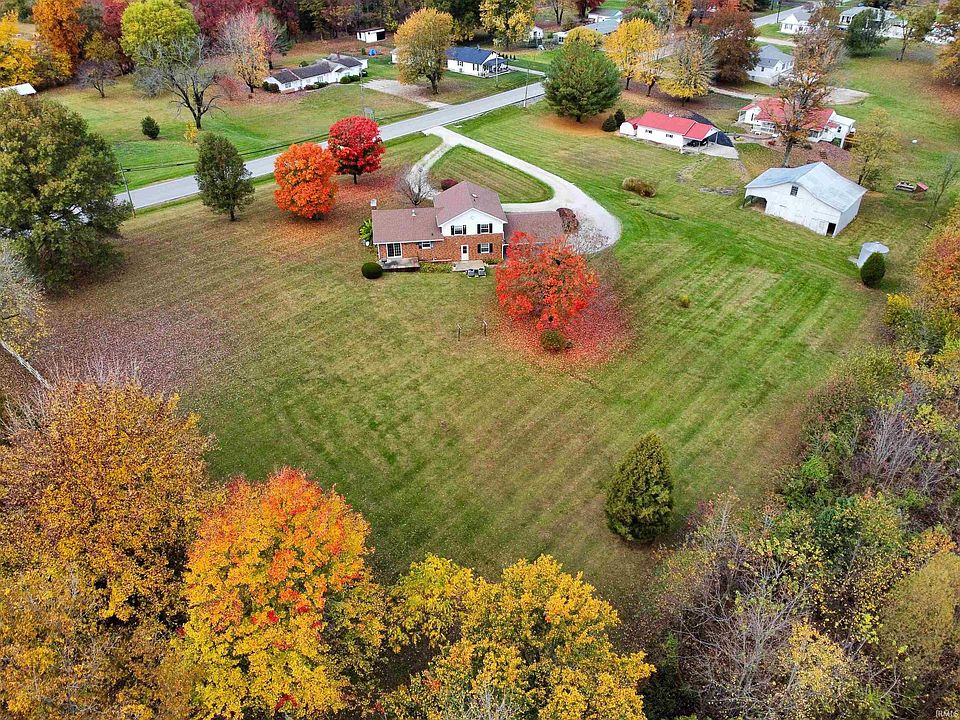 834 S Main St, Chrisney, IN 47611 Zillow