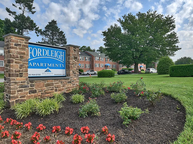 Fordleigh Apartments — Photo 7