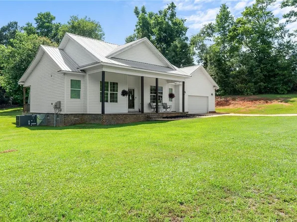 15552 Cedar Ridge Dr, Northport, AL 35475