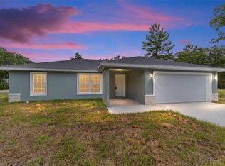 105 Fisher Trce, Ocklawaha, FL 32179