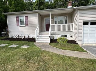 9816A Hall Rd, Frederick, MD 21701