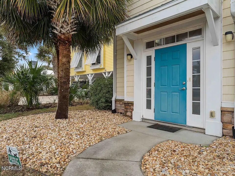 302 N 3rd Ave Kure Beach, NC Zillow Apartments for Rent in Kure Beach