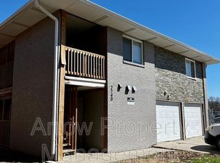 2140 J St #3, Lincoln, NE 68510